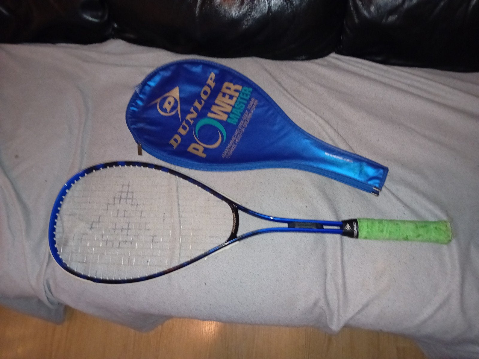 TENNIS RACKET MERK DUNLO7P POWER MASTER  MET BESCHERM HOES, Ophalen of Verzenden, Zo goed als nieuw, Racket(s)
