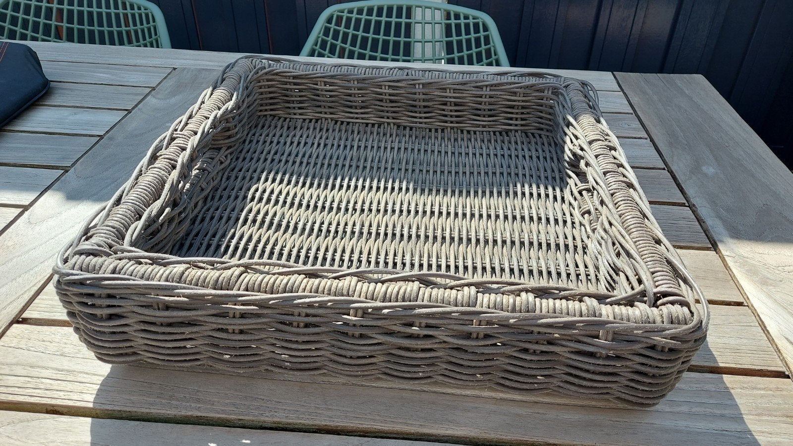 Gevlochten Wicker Dienblad, Met handvatten, Kunststof, Nieuw, Ophalen of Verzenden