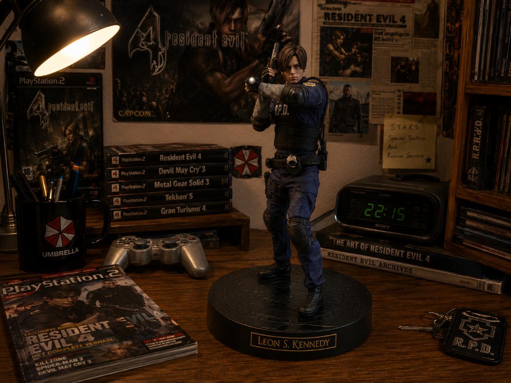 Resident Evil 2 Leon S. Kennedy Collectors Edition Figure, Spelcomputers en Games, Games | Sony PlayStation 4, Zo goed als nieuw