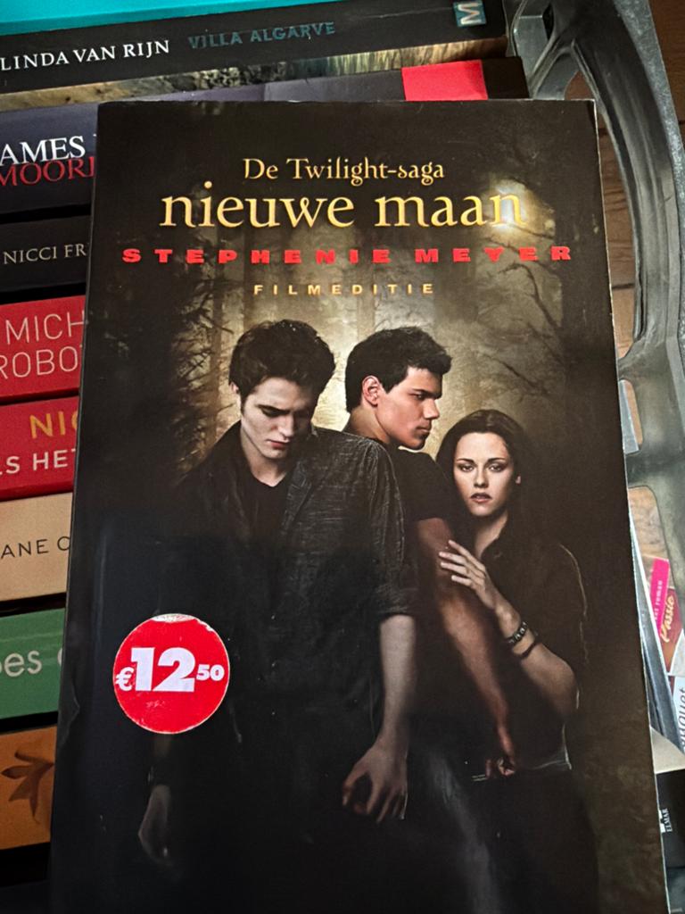 Z3.   Stephenie Meyer - Nieuwe maan, Boeken, Ophalen of Verzenden, Zo goed als nieuw, Stephenie Meyer