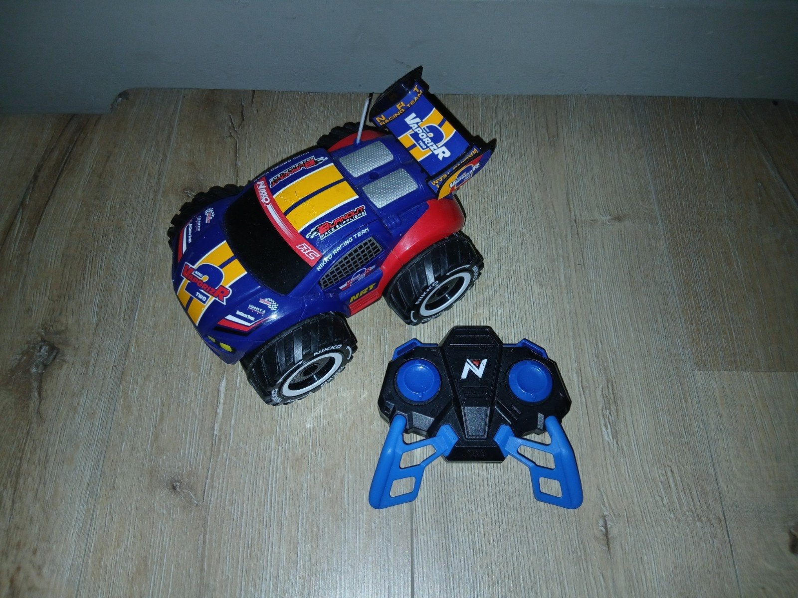Nikko VaporizR RC auto met afstandsbediening, Kinderen en Baby's, Ophalen of Verzenden, Zo goed als nieuw, Afstandsbediening