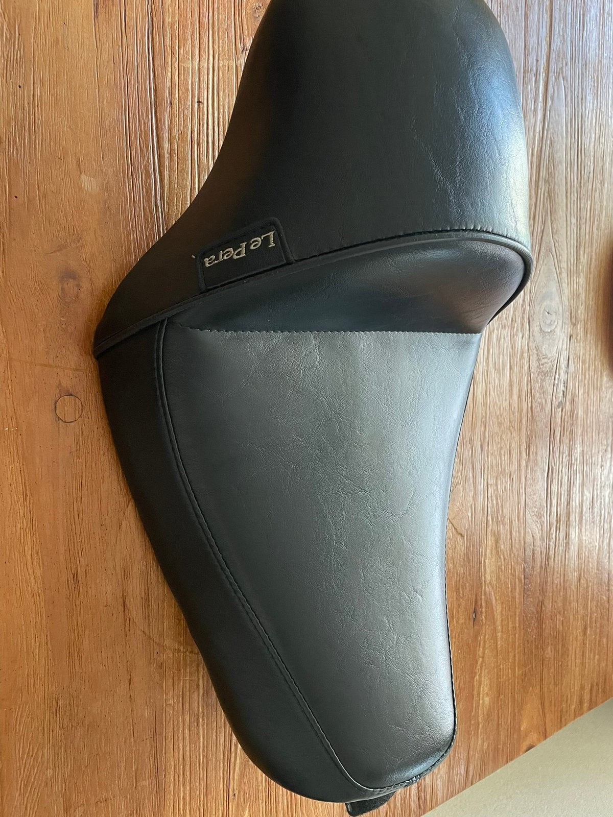Te koop   Le pera solo seat  voor harley davidson, Ophalen of Verzenden, Gebruikt