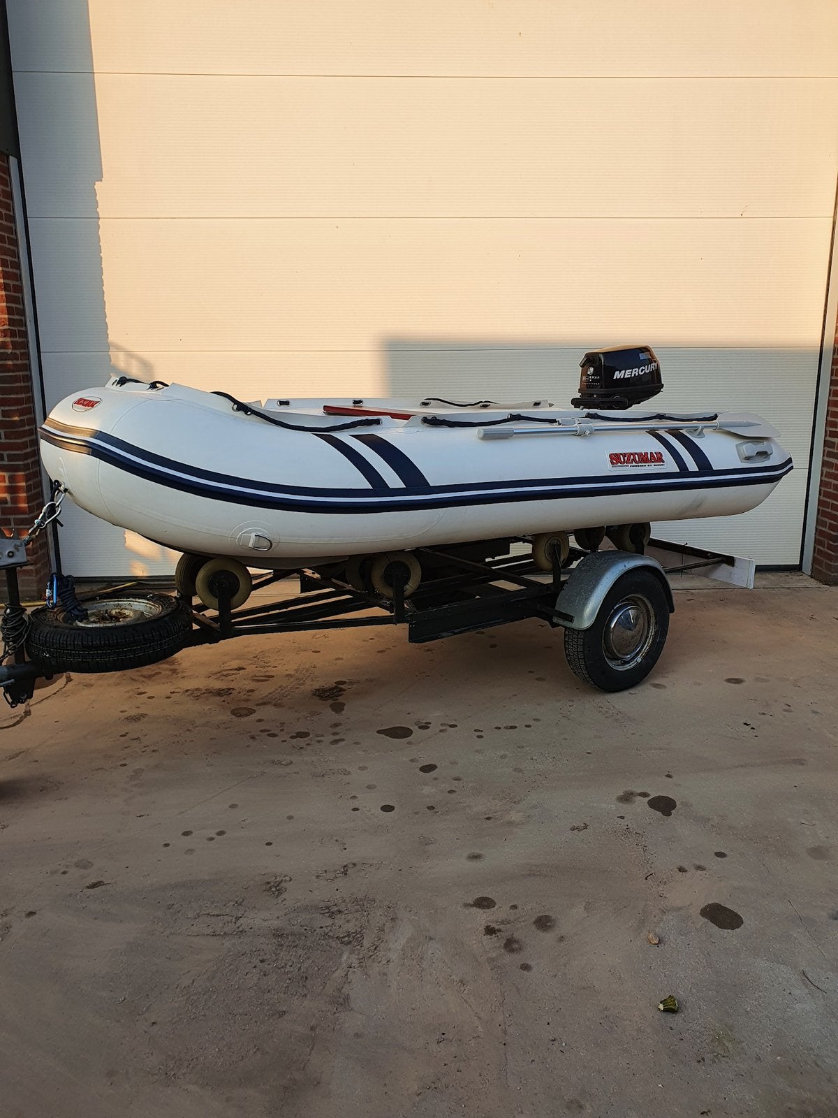 Suzumar 320 rubberboot metmercury 6pk 4t en trailer, Watersport en Boten, Ophalen of Verzenden, Zo goed als nieuw, Motor en Techniek