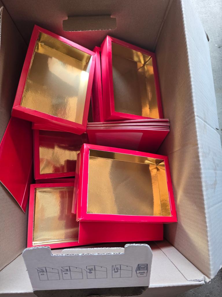 Chocoladeletterdozen diverse maten, Ophalen, Taarten of Cupcakes, Versiering