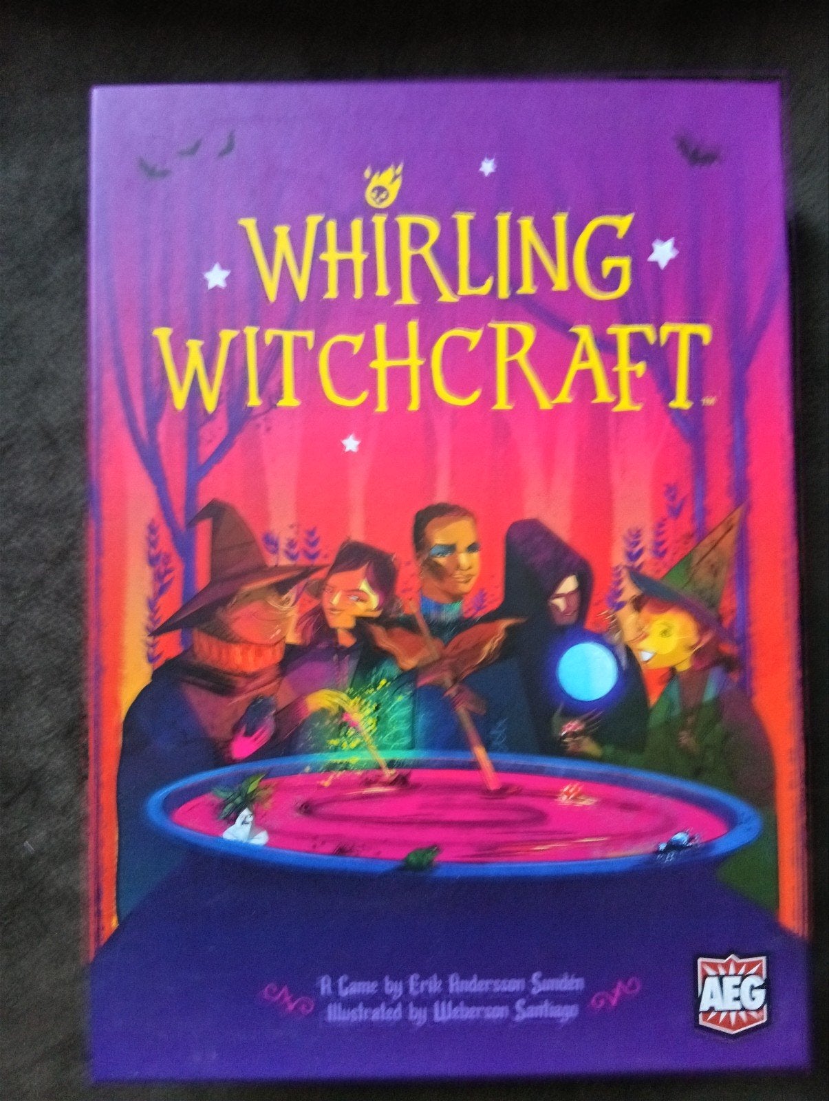 whirling witchcraft, Vijf spelers of meer, Ophalen of Verzenden, Zo goed als nieuw