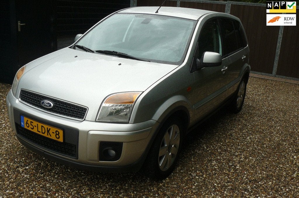 Ford Fusion 1.4-16V Futura 160232 KM NAP APK 7-5-2027, Auto's, Ford, Voorwielaandrijving, 15 km/l, Gebruikt, Elektrische ramen
