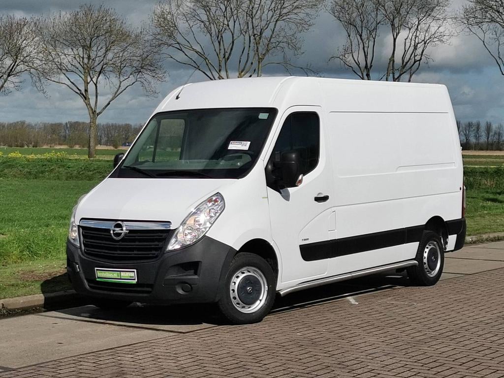 Bus huren busje huren verhuis/bedrijfswagen huren, Vacatures, Vacatures | Chauffeurs, HBO, Vanaf 5 jaar, Overige vormen, 33 - 40 uur