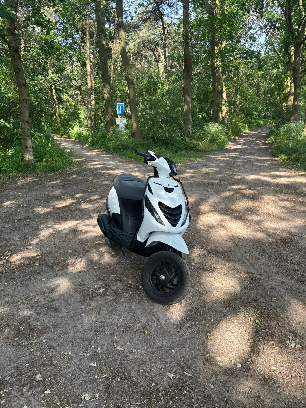 Piaggio zip 2 takt 125cc, Fietsen en Brommers, Ophalen, Tweetakt, Zip, 125 cc