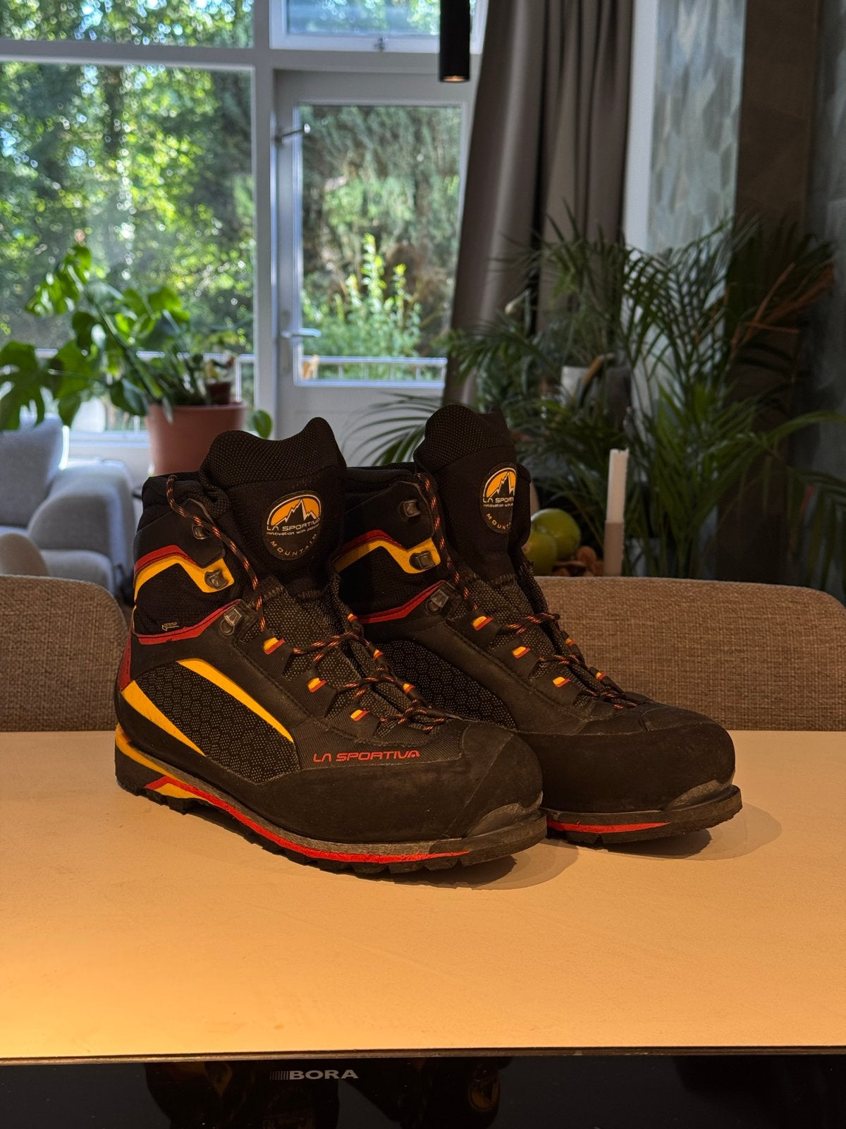 La Sportiva Trango Tower Extreme GTX 45 - nieuwstaat, Ophalen of Verzenden, Zo goed als nieuw, Schoenen