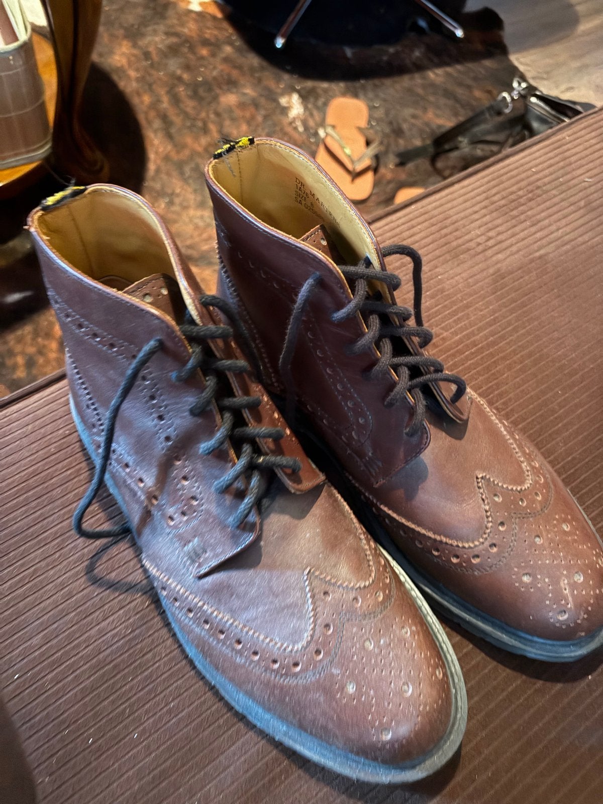 Vintage Dr. Martens heren laarzen - Bruin - Maat 42, Bruin, Boots, Ophalen of Verzenden, Gedragen