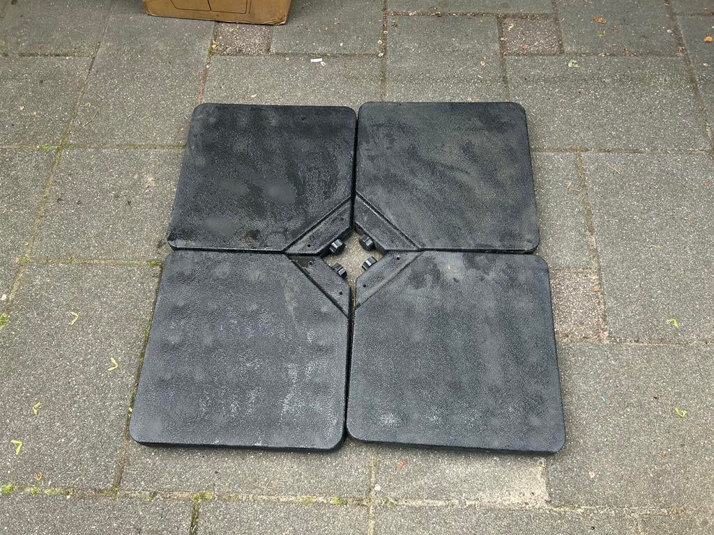 Vulbare parasolvoet 4 elementen, Tuin en Terras, Parasols, Zo goed als nieuw, Parasolvoet, Minder dan 1 meter, Waterdicht, Ophalen