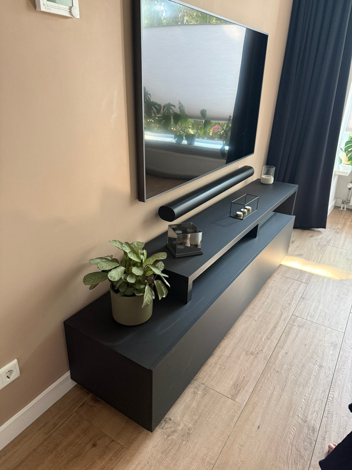 Prachtige TV meubel mat zwart - 219cm, Ophalen, 150 tot 200 cm, Zo goed als nieuw, Minder dan 100 cm
