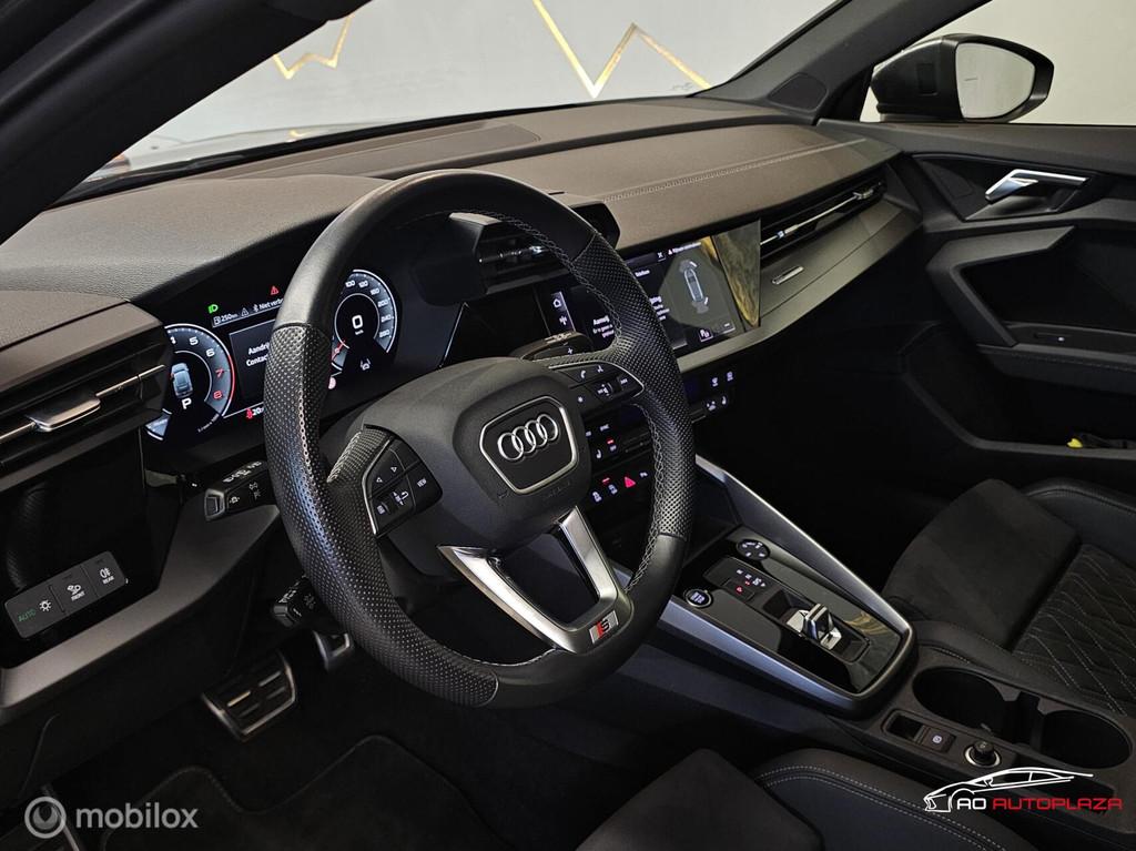 Audi A3 Sportback 35 TFSI S-line Panorama/RS Seats/19''/Blac, Auto's, Audi, 1498 cc, 4 cilinders, 150 pk, Bedrijf