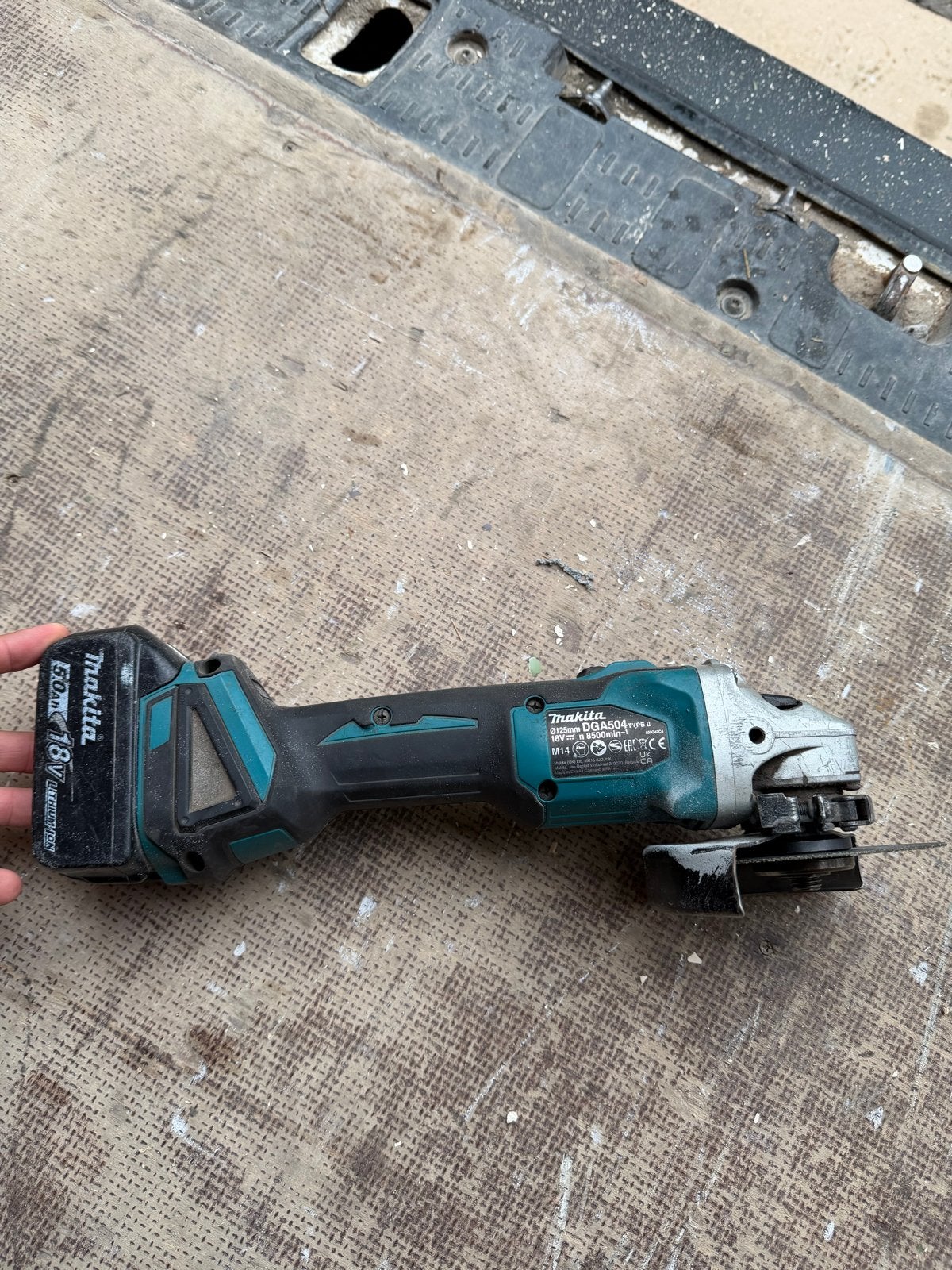 Makita DGA504 18V Accu Haakse Slijper -, Ophalen, Zo goed als nieuw, Haakse handslijpmachine