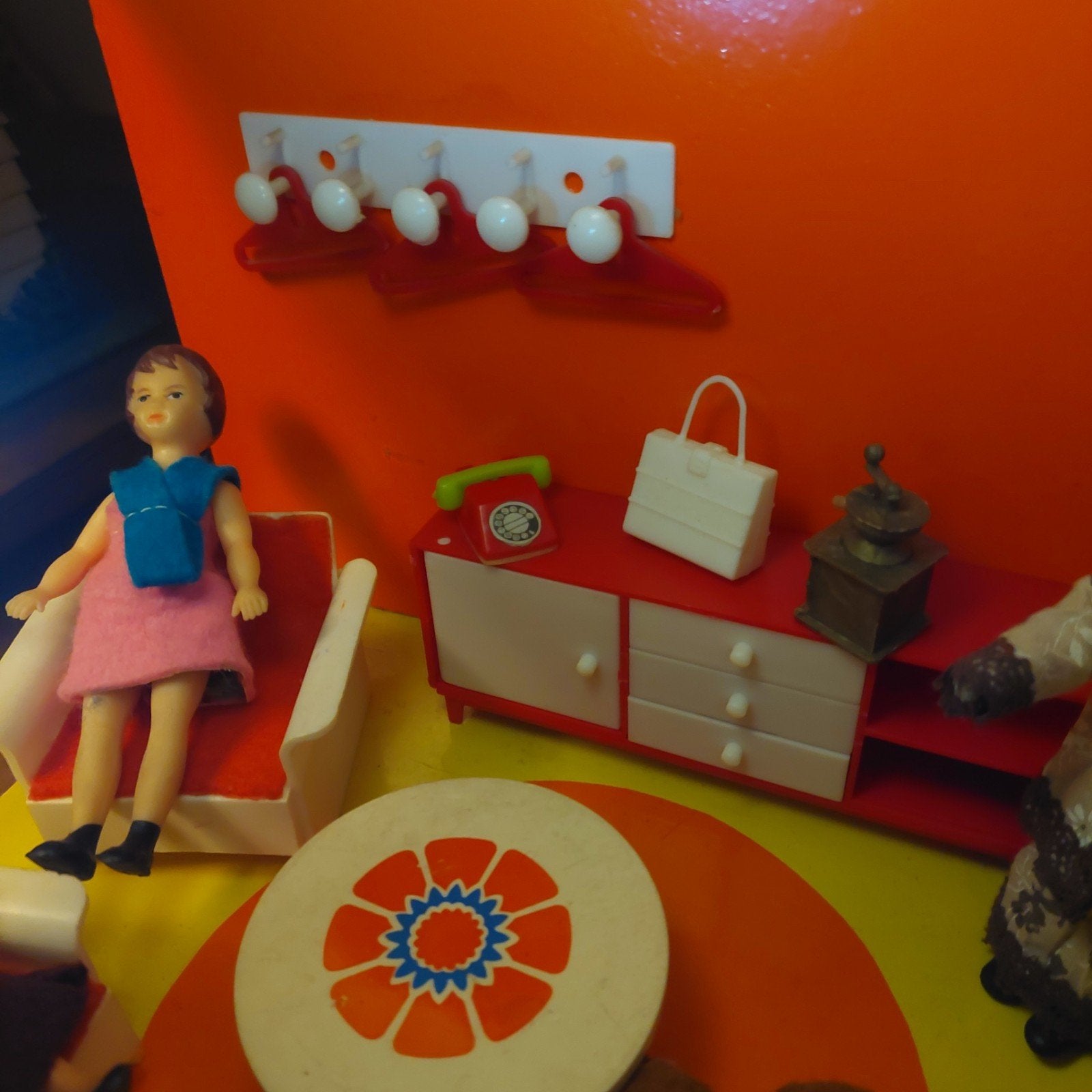 telefoon voor poppenhuis, Ophalen of Verzenden, Poppenhuis