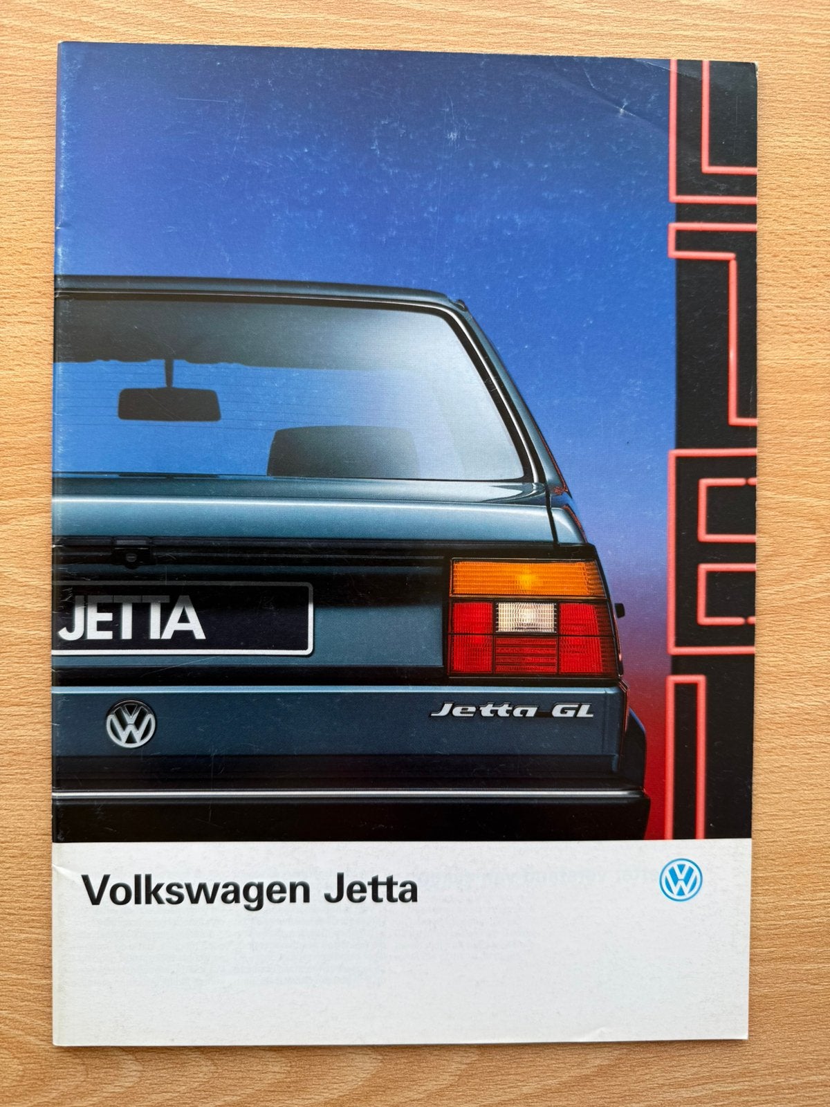 Volkswagen Jetta. Folder., Ophalen of Verzenden, Gelezen, Volkswagen