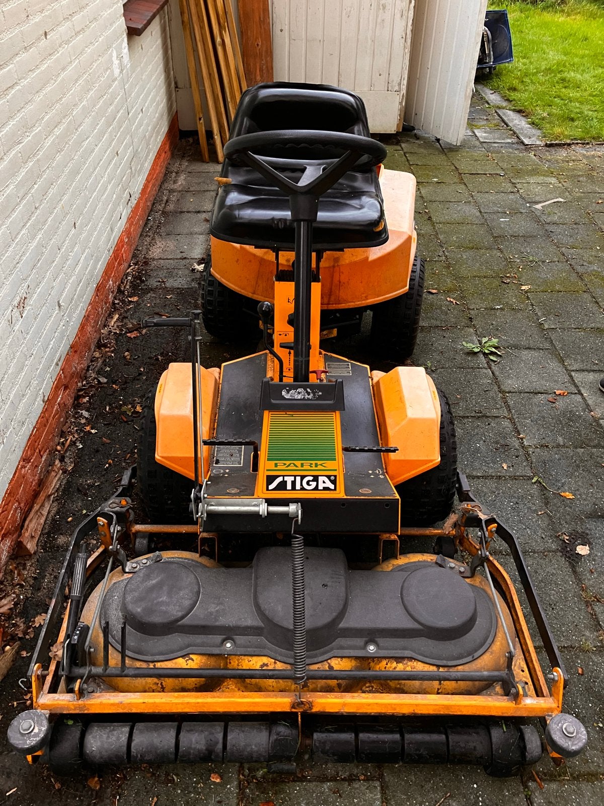 Stiga Park Classic zitmaaier - Benzine - 12.5 pk