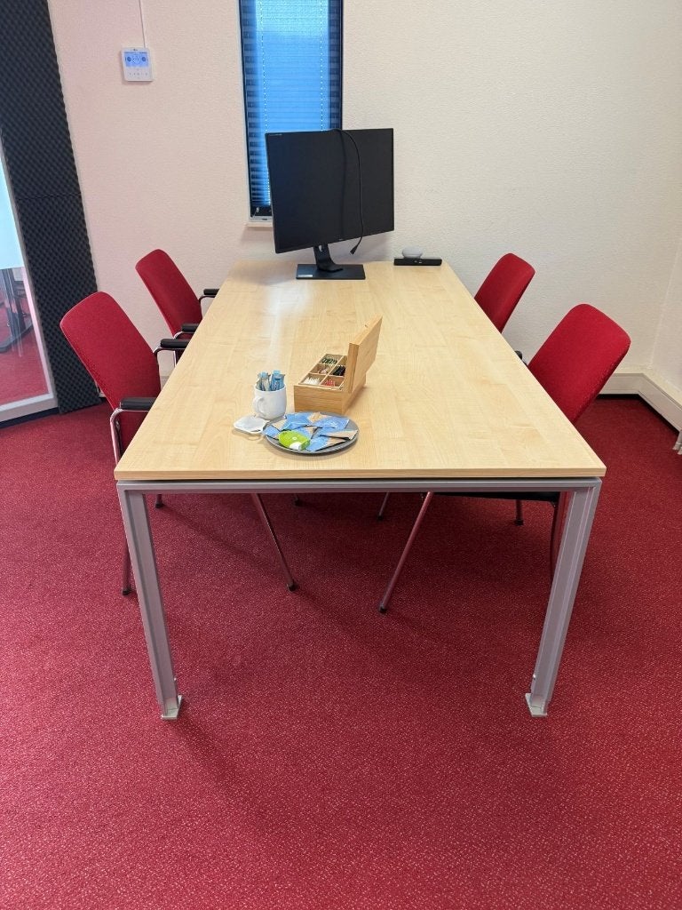 Complete Set: Vergadertafel (2x1m) + 4 Comfortabele Stoelen, Receptie of Entree, Ophalen, Gebruikt, Tafel