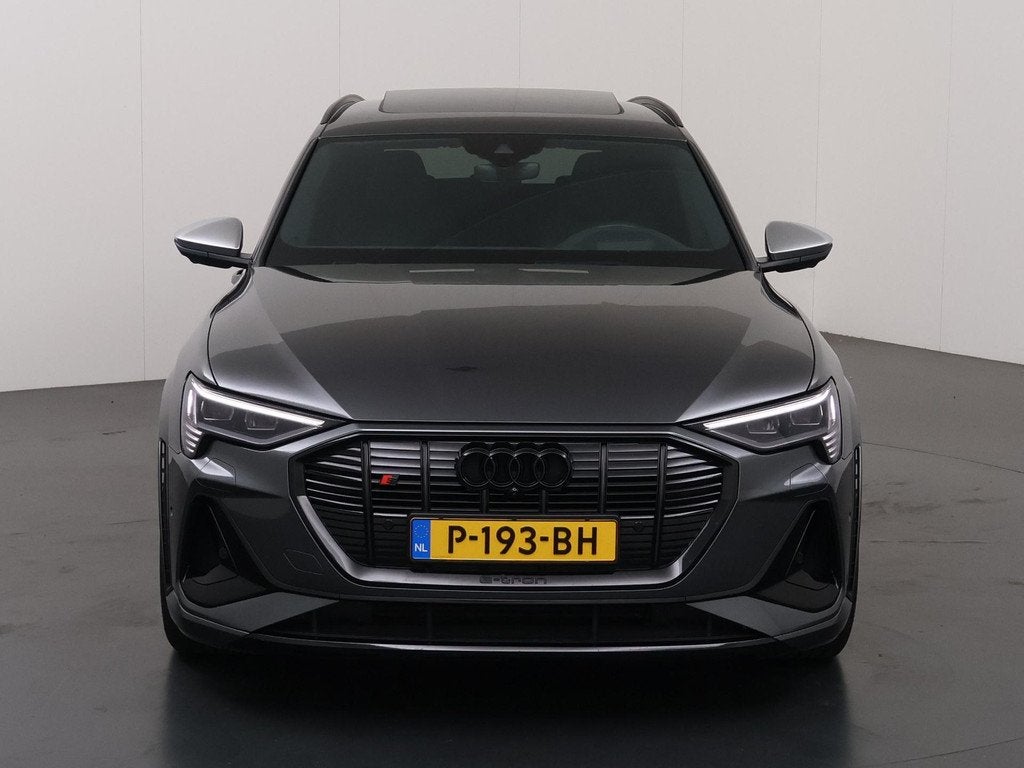 Audi e-tron S quattro 95 kWh | SOH 94,7% | Panoramadak | Sto, Auto's, Audi, Automaat, Zwart, 95 kWh, Vierwielaandrijving