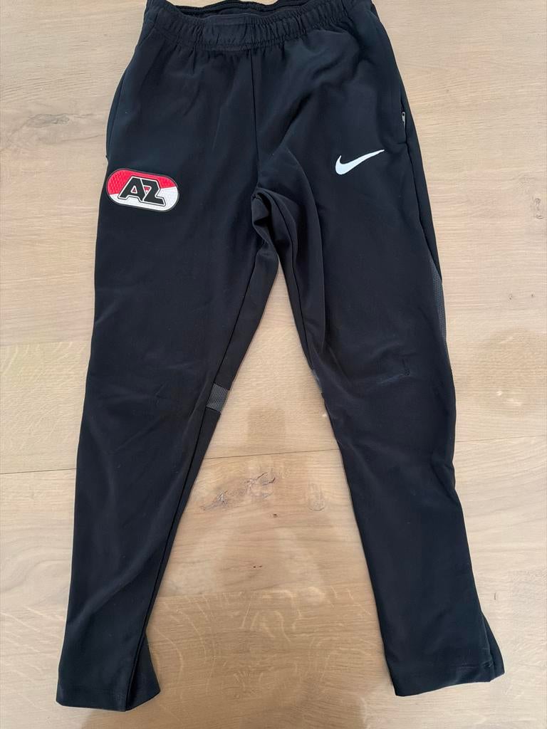 Nike AZ Trainingsbroek Zwart - Maat M (137-147cm), Maat 48/50 (M), Zwart, Ophalen of Verzenden, Zo goed als nieuw