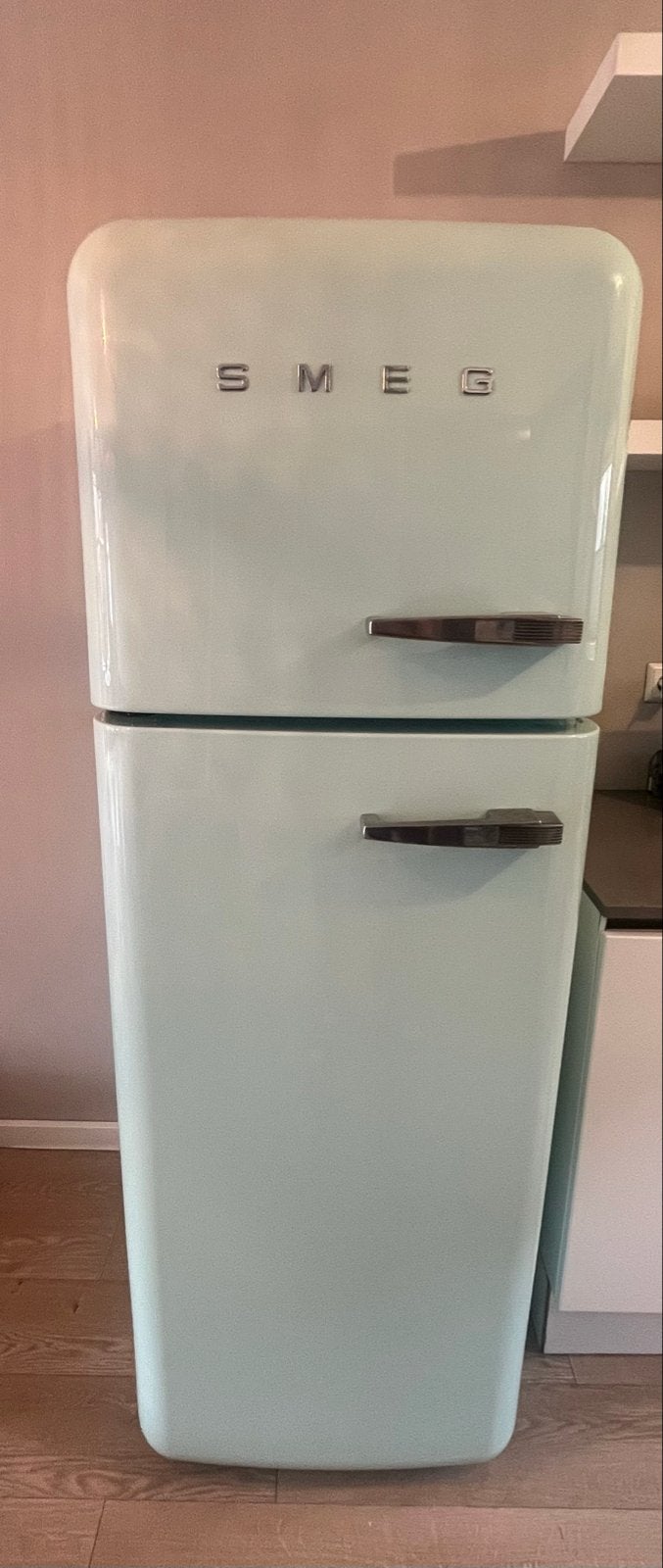 Smeg Koelkast met vriesvak - Jaren 50 Stijl, Ophalen, 200 liter of meer, 60 cm of meer, Met aparte vriezer
