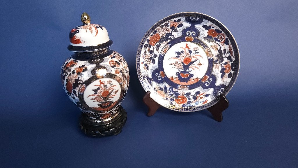Decoratieve dekselvaas en bord (japans motief), Ophalen