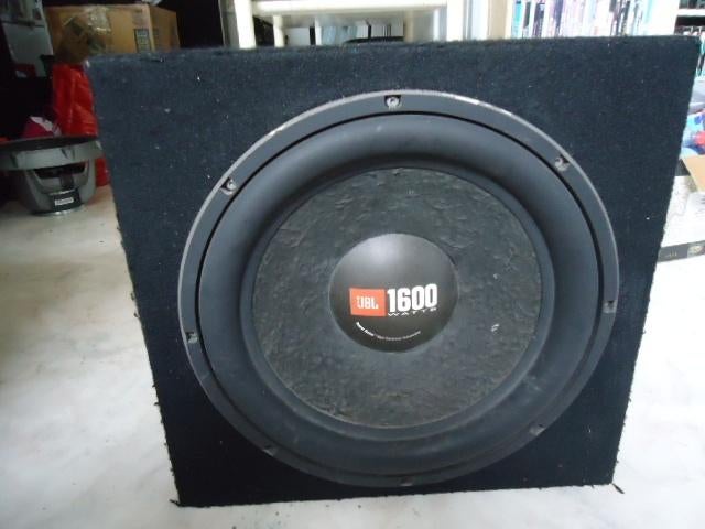 TE KOOP JBL SUBWOOFER 15 INCH MET 2 SPOEL P1520 E, Ophalen, Zo goed als nieuw