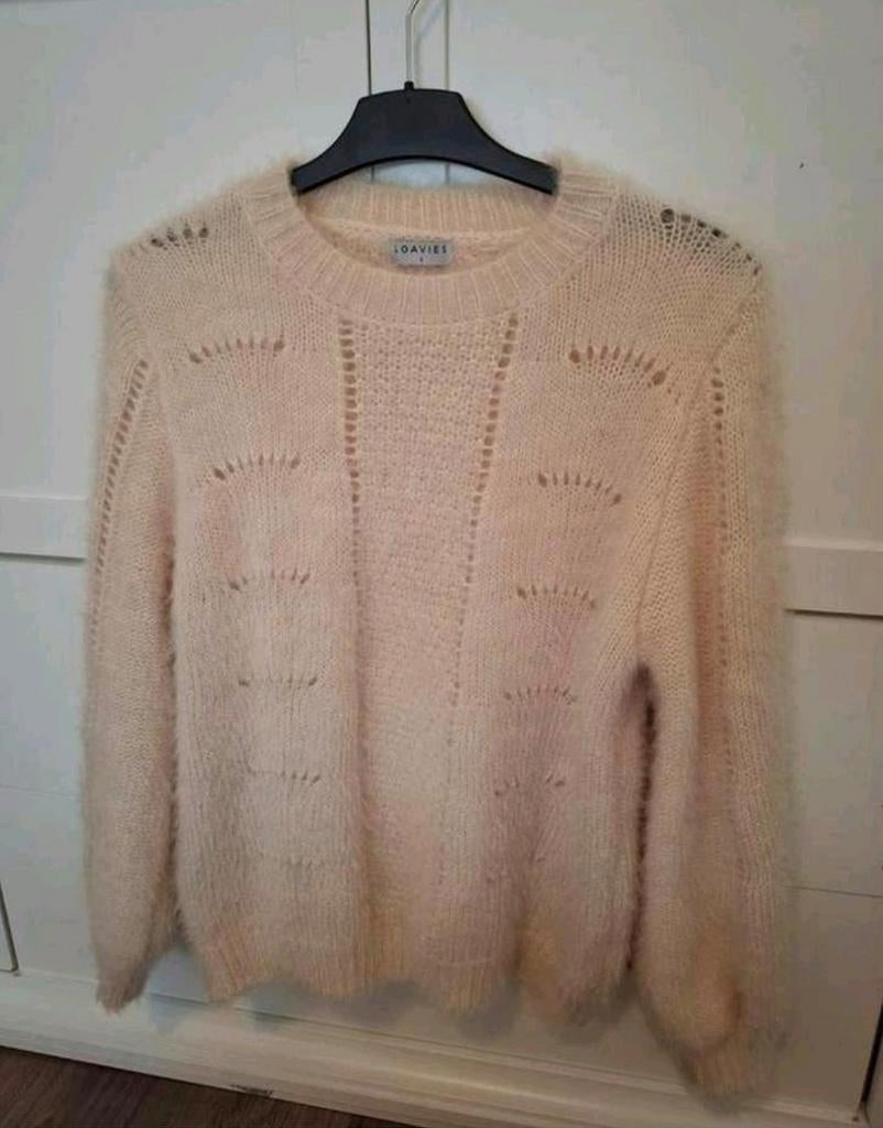 Loavies fluffy trui beige/crème maat S, Beige, Ophalen of Verzenden, Maat 36 (S), Loavies