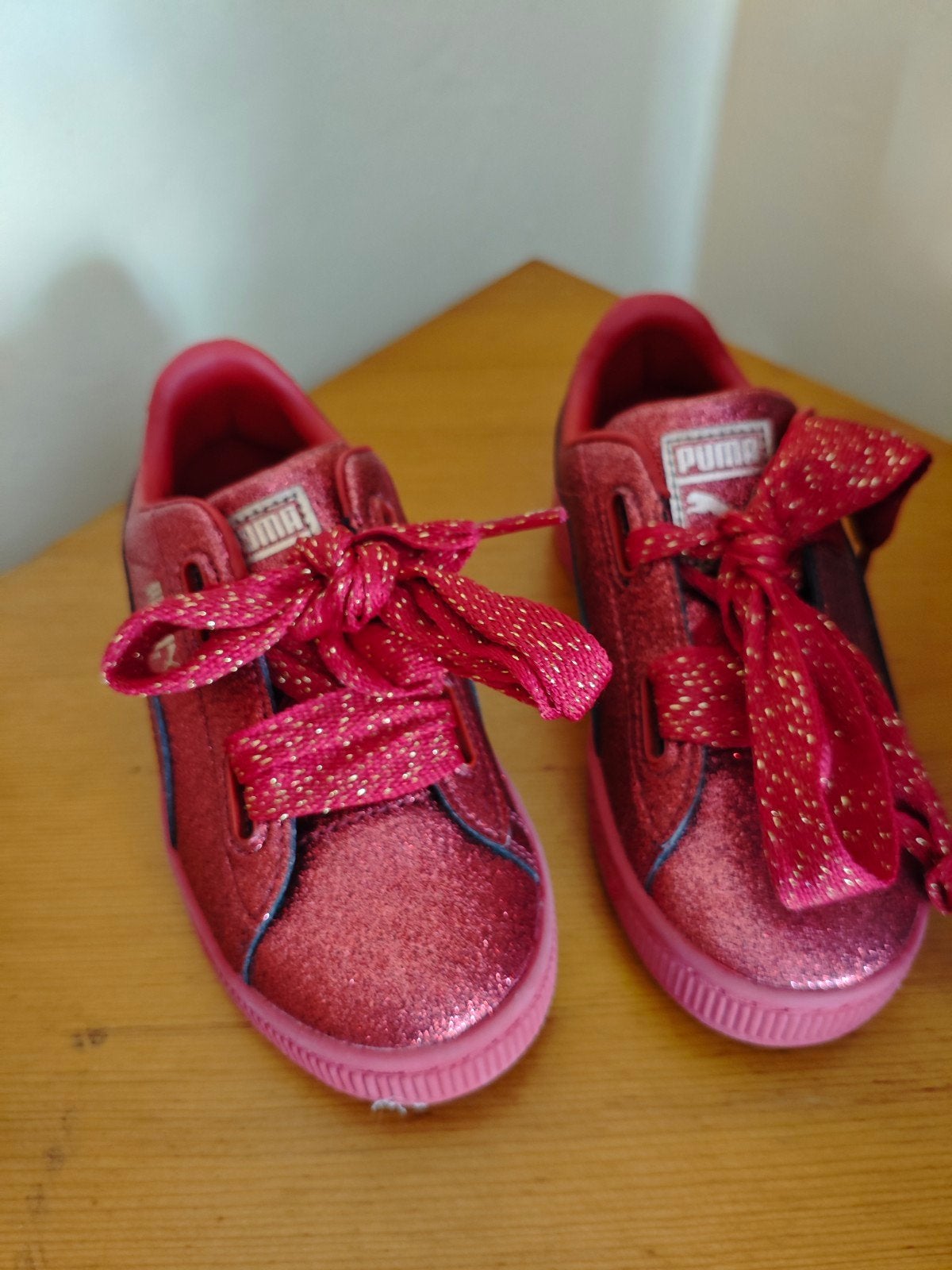 Puma glitter sneakers maat 29 voor meisjes, Ophalen, Gebruikt, Meisje, Puma