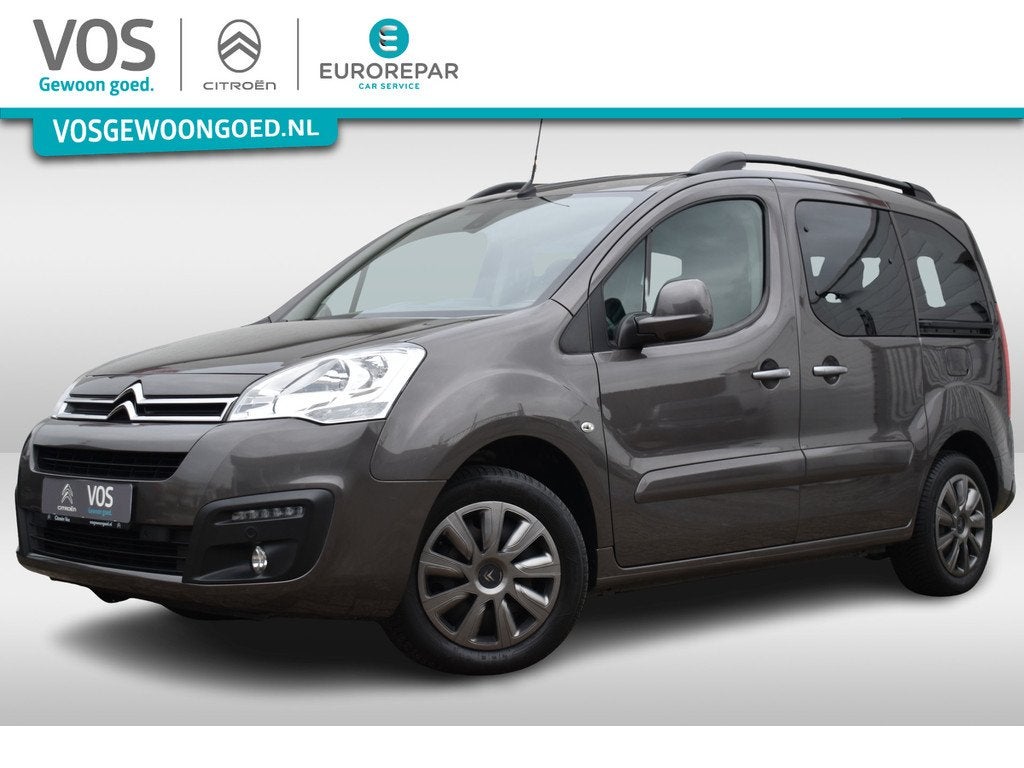Citroën Berlingo PureTech 110 XTR Airconditioning | Navigat, Auto's, Stof, Gebruikt, 1199 cc, Handgeschakeld