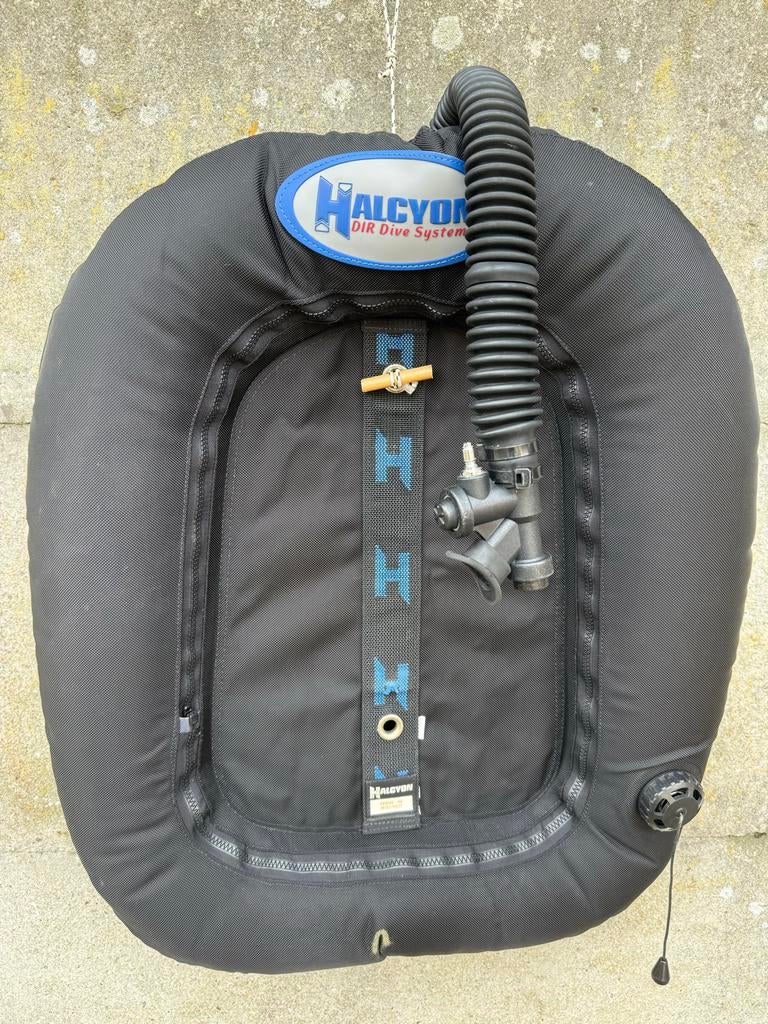 Halcyon Evolve 40 Wing DIR, Watersport en Boten, Duiken, Ophalen of Verzenden, Gebruikt, Trimvest of Wing