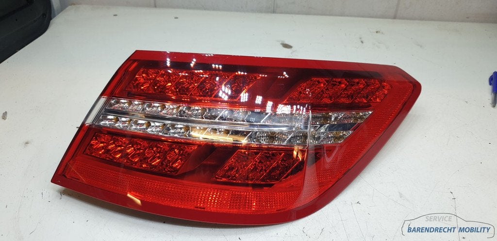 Achterlicht rechts buiten W207 E klasse coupe Mercedes 20782