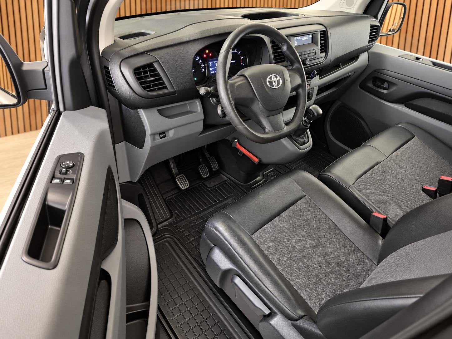 Toyota ProAce Worker 2.0 D L3H1 Long | Cruise control | Impe, Gebruikt, 4 cilinders, Leder en Stof, 122 pk