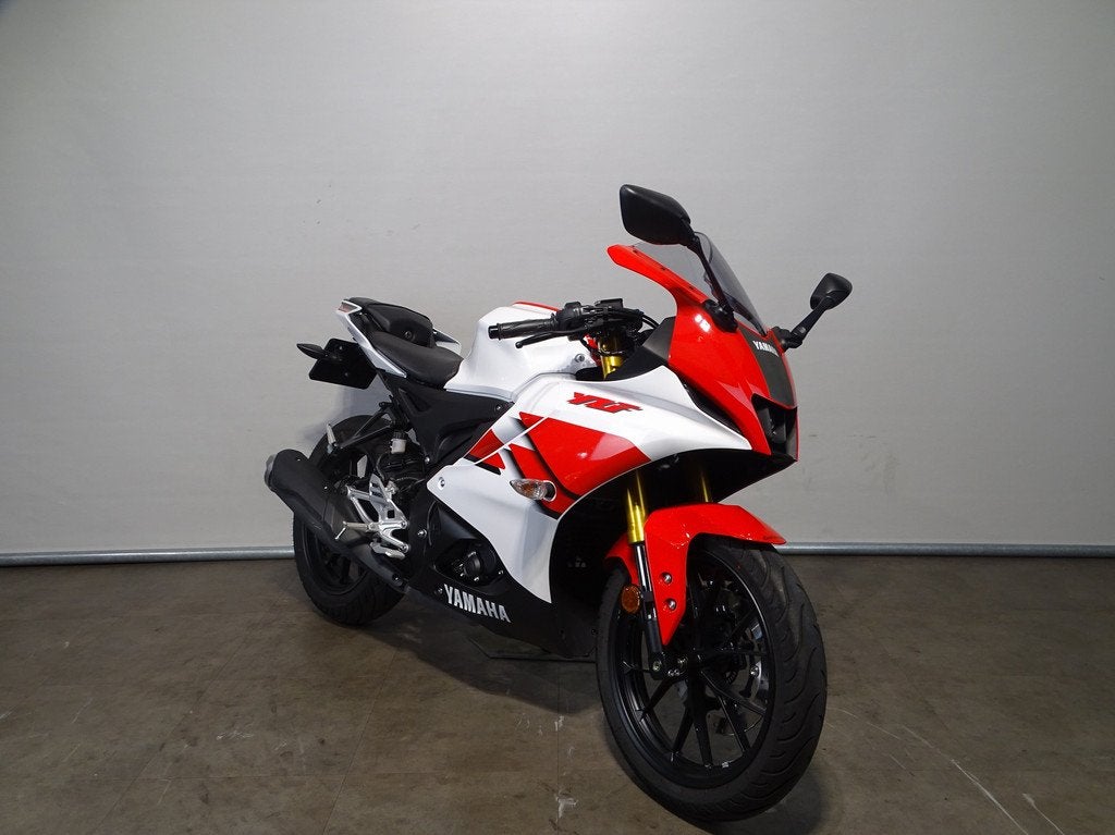 Yamaha YZF YZF-R 125 70TH ANNIVERSARY, Bedrijf, Super Sport, 11 kW of minder