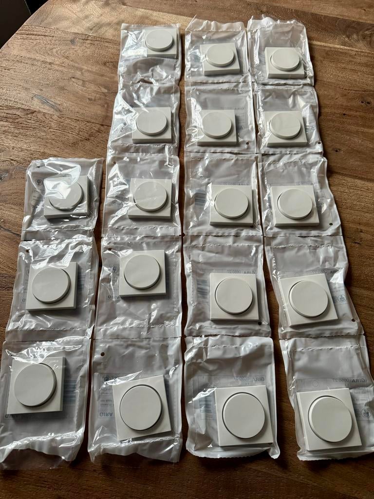 Gira System 55 Afdekknop Dimmer mat wit (18 stuks), Ophalen, Nieuw, Schakelaar