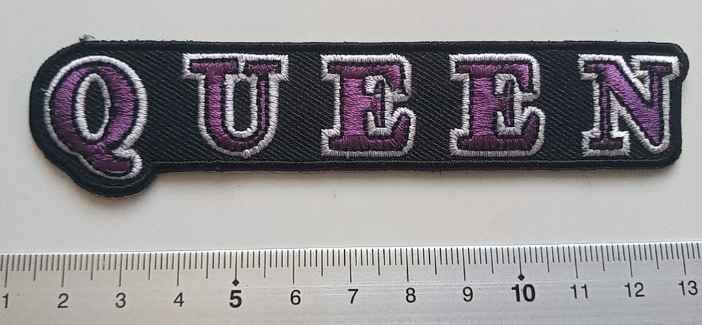 Queen leuke nieuwe shaped patch q58 paars, Ophalen of Verzenden, Nieuw, Kleding