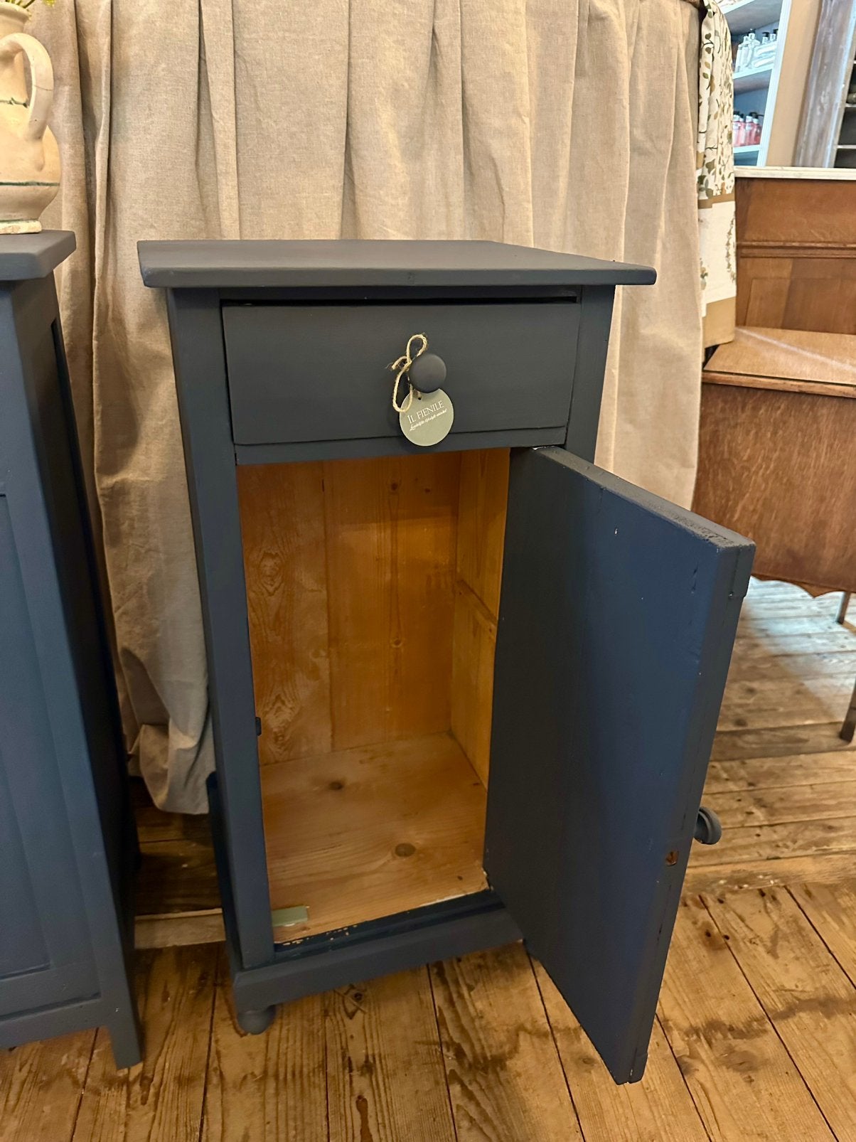 Leuke houten set nachtkastjes in de kleur Denim, landelijk, Ophalen, Info@ilfienile.nl, Hoofdstraat 15 De steeg, Il fienile