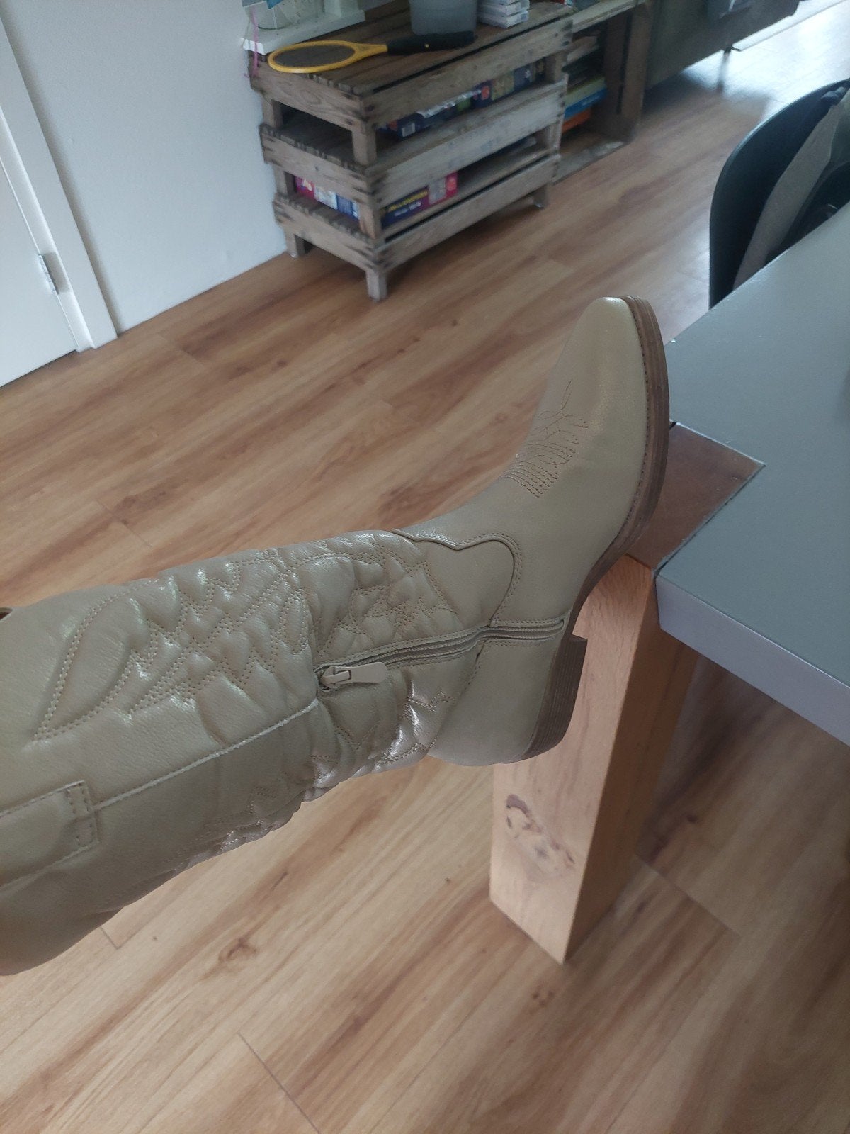 Nieuwe licht goudkleurige cowboylaarzen - Maat 40, Kleding | Dames, Ophalen of Verzenden