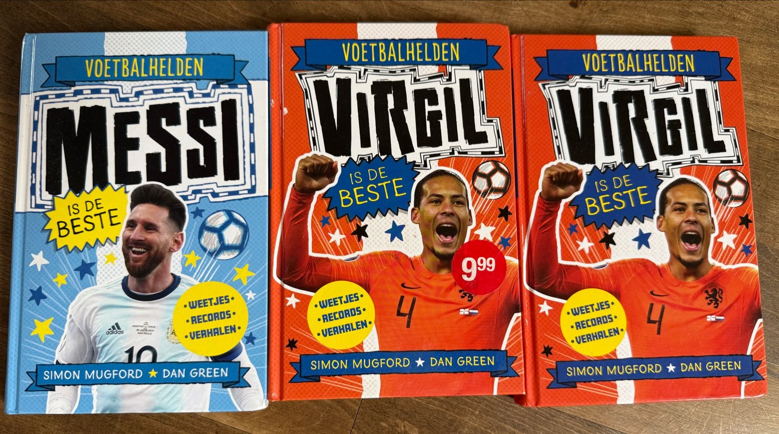 Voetbalhelden boeken: Messi en Virgil is de Beste, Ophalen of Verzenden, Zo goed als nieuw, Balsport