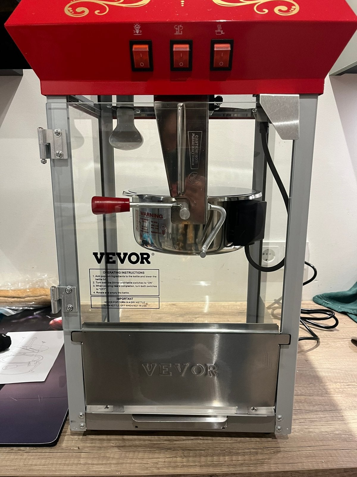 Popcorn machine te  huur, Hobby en Vrije tijd, Feestartikelen | Verhuur, Ophalen, Zo goed als nieuw, Overige