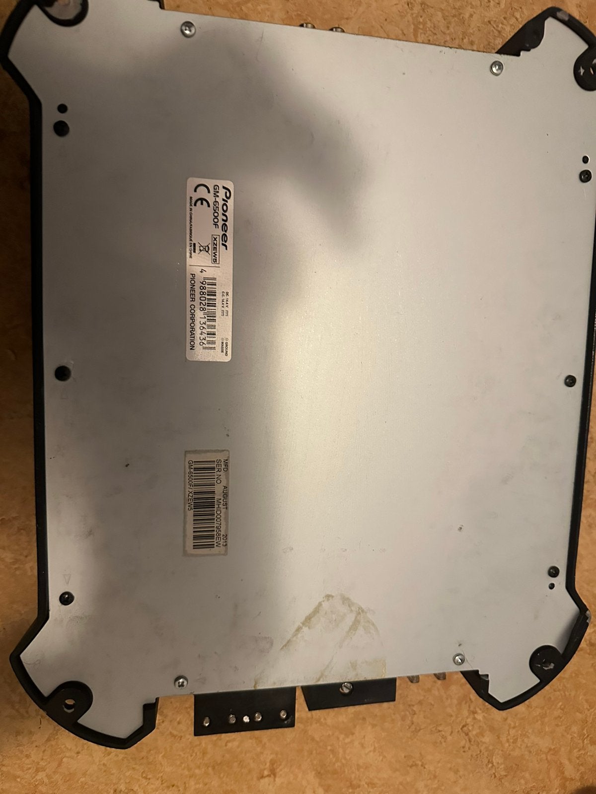 Foto 4 van Pioneer Subwoofer met Versterker - Krachtig Geluid!