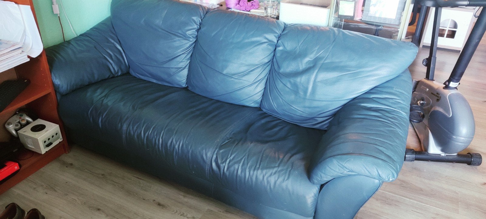 Blauwgrijze leren bank, Ophalen, Gebruikt, 150 tot 200 cm, Driepersoons