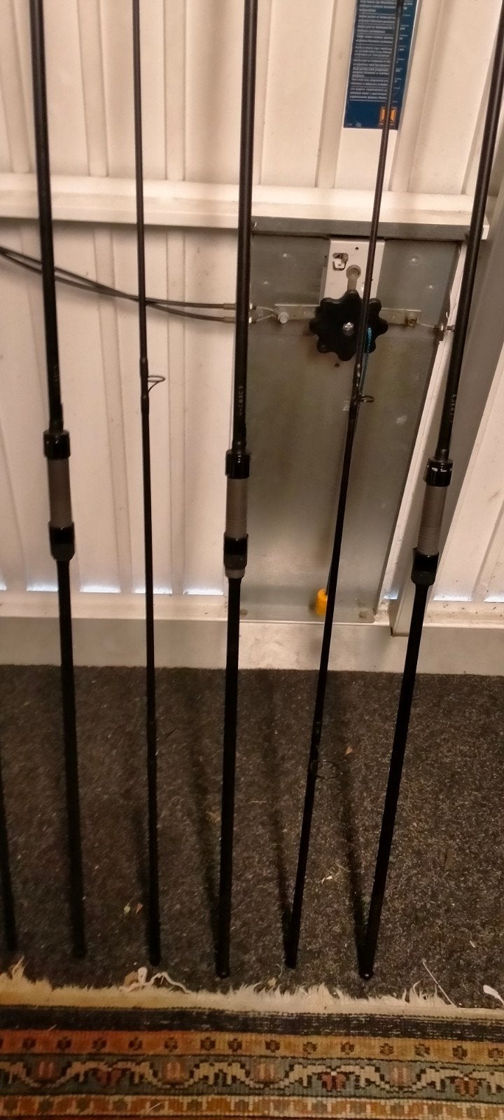 Nieuwe nash hengel 10  ft zwart mat ophalen in Tilburg, Ophalen of Verzenden, Zo goed als nieuw, Werphengel