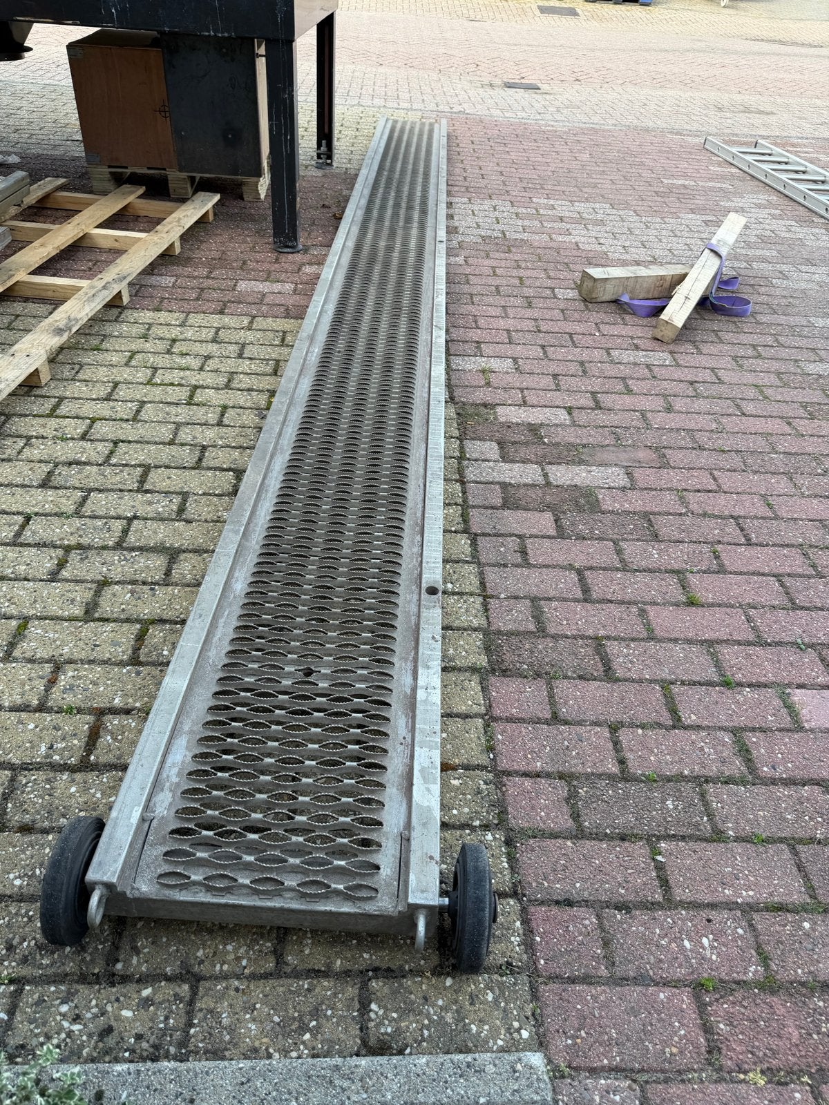 Aluminium loopbrug( gangway) met wielen - Gebruikt, Ophalen, Gebruikt, Overige typen, Minder dan 2 meter