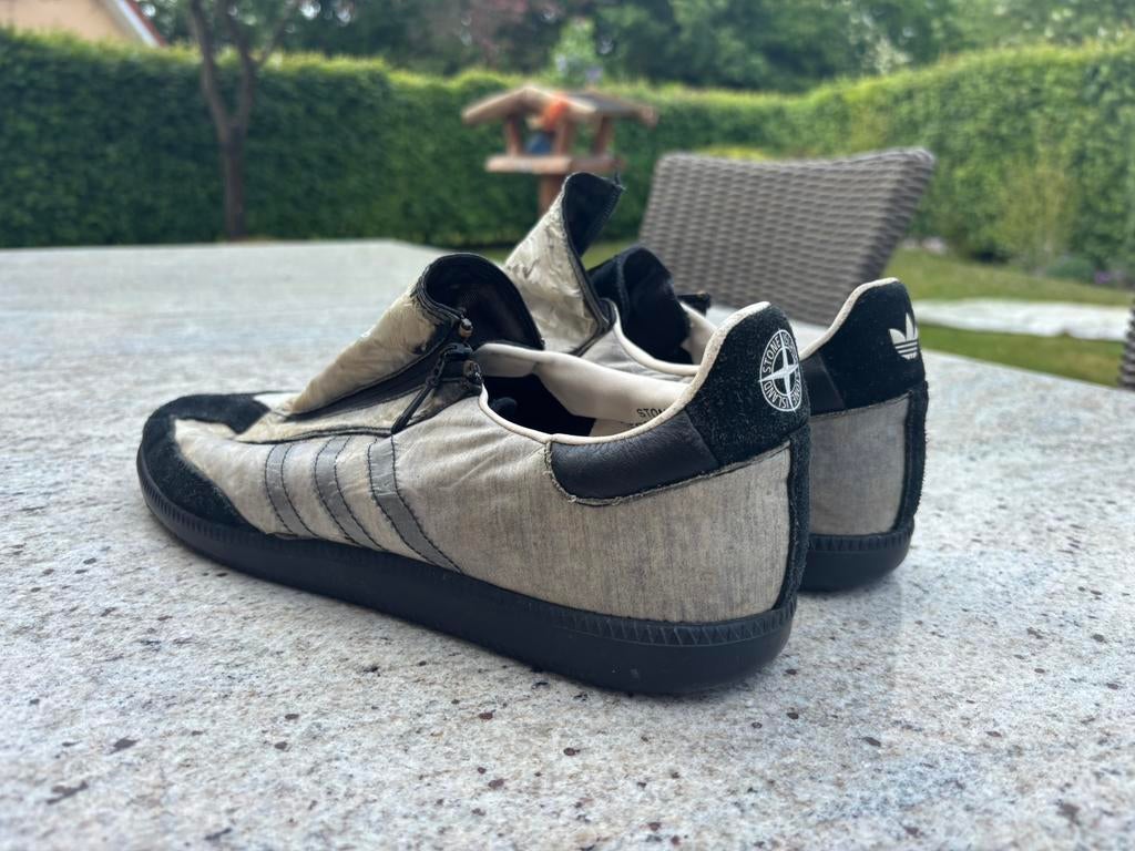 Adidas Samba x Stone Island Vintage maat 44, Kleding | Heren, Schoenen, Zwart, Ophalen of Verzenden, Sneakers of Gympen, Gedragen