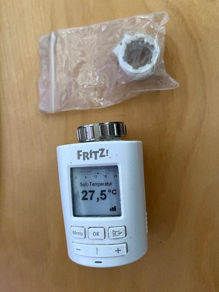 AVM FRITZ!DECT 301 slimme thermostaatknop programmeerbaar, Verzenden, Slimme thermostaat, Zo goed als nieuw