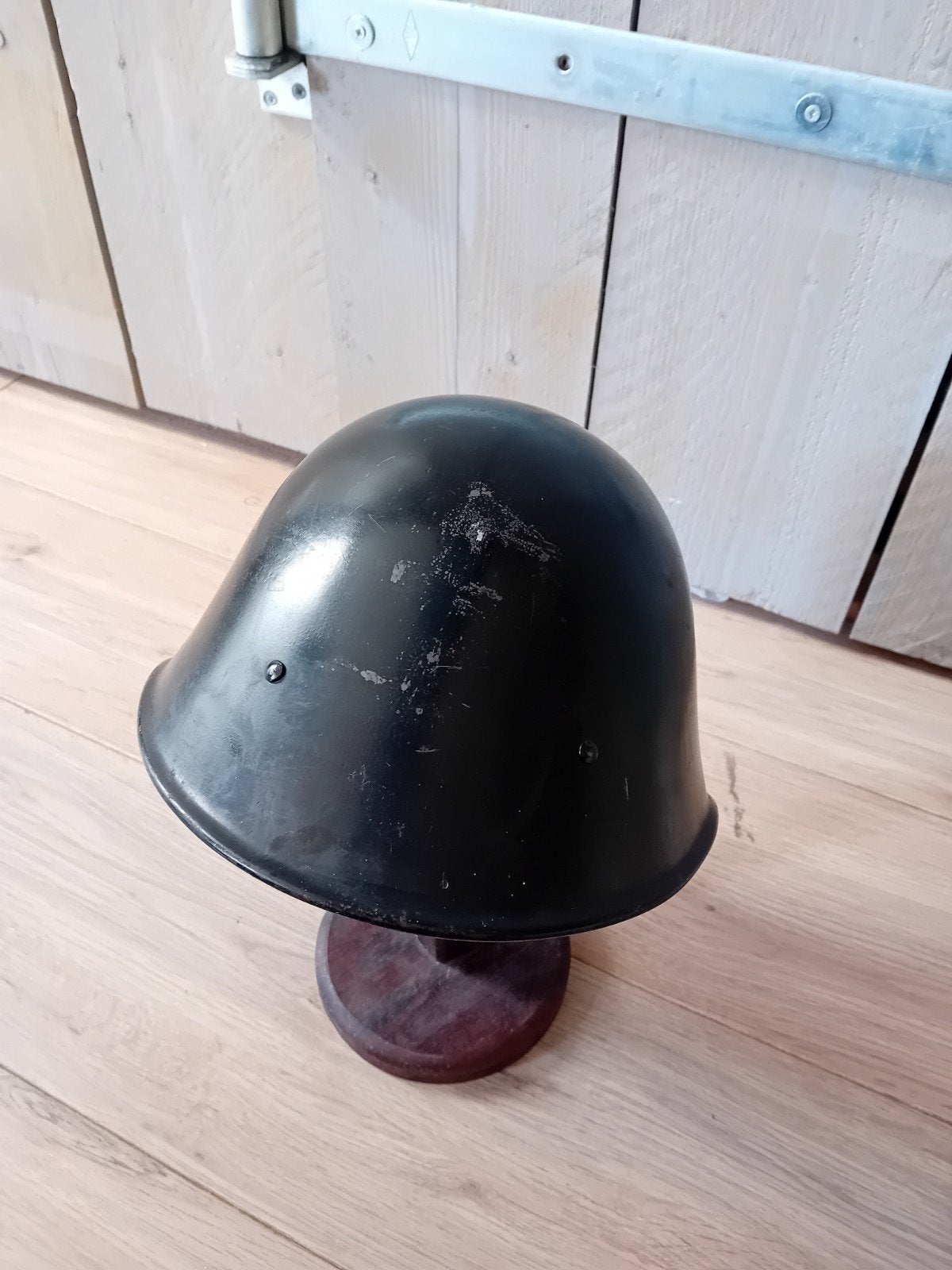 ​WO2 Nederlandse M34 Helm Vermoedelijk NSB / WA Doorgebruikt, Ophalen of Verzenden, Landmacht, Nederland, Helm of Baret
