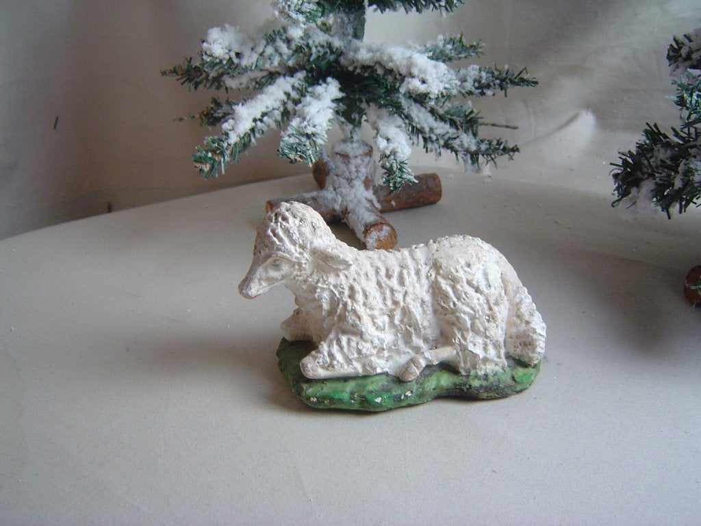 Oud gipsen schaap voor de kerststal, Diversen, Ophalen of Verzenden, Gebruikt