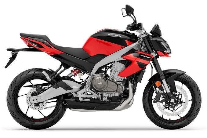 Aprilia Tuono 457 Piranha Red uit voorraad leverbaar, Motoren, Motoren | Aprilia, Aprilia, Bedrijf, Info@aprilia.it, 457 cc