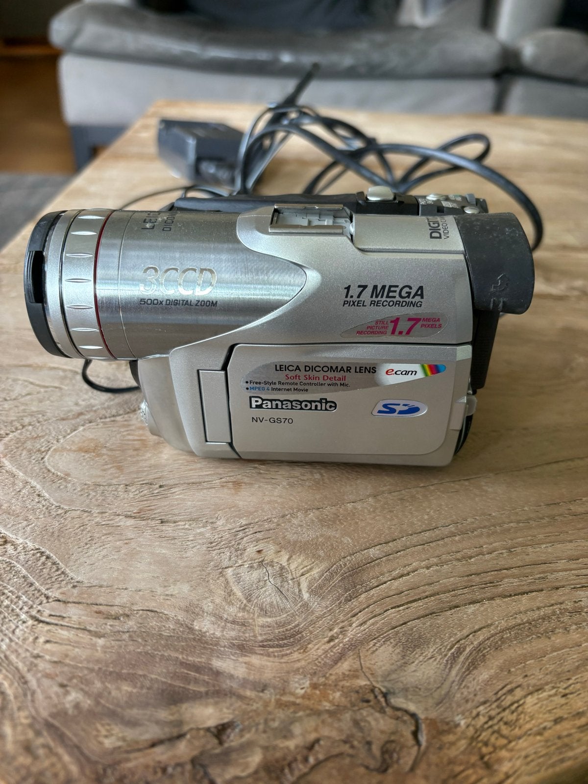 Panasonic NV-GS70 Mini DV Camcorder met Leica Dicomar lens, Ophalen of Verzenden, Zo goed als nieuw